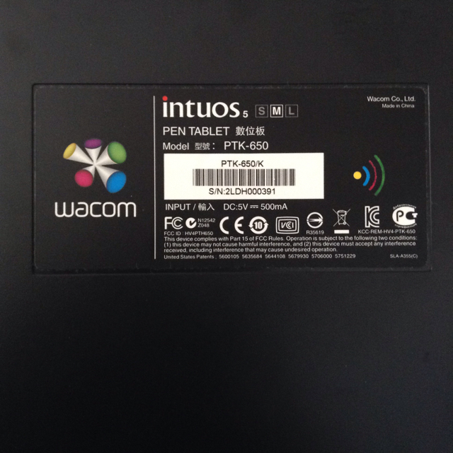 Wacom(ワコム)の【値下げ】intuos5 M PTK-650/K1 スマホ/家電/カメラのPC/タブレット(PC周辺機器)の商品写真