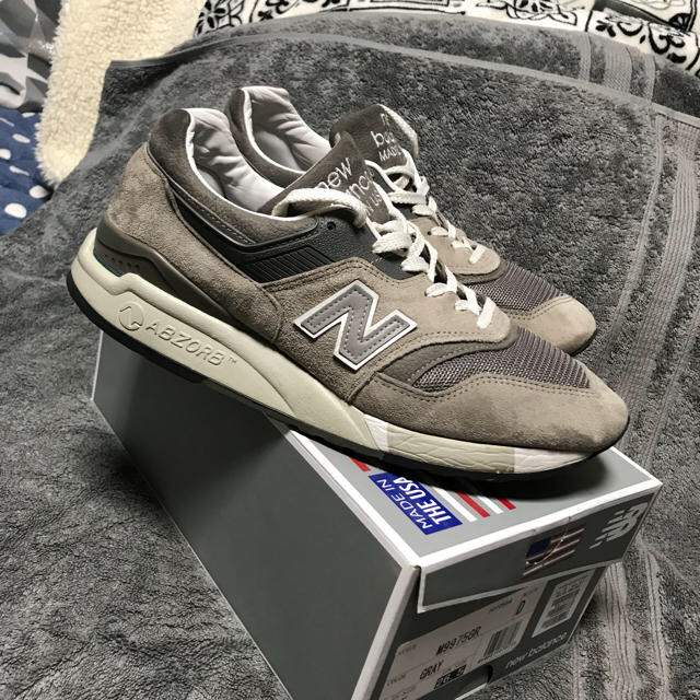 New Balance(ニューバランス)のNew Balance ニューバランス M9975GR 26.5cm メンズの靴/シューズ(スニーカー)の商品写真