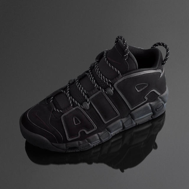 NIKE(ナイキ)のNIKE AIR MORE UPTEMPO メンズの靴/シューズ(スニーカー)の商品写真