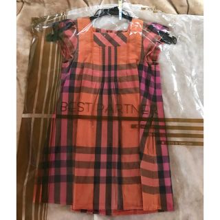 バーバリー(BURBERRY)のりくママ様ご専用☆バーバリー キッズワンピース 110(ワンピース)