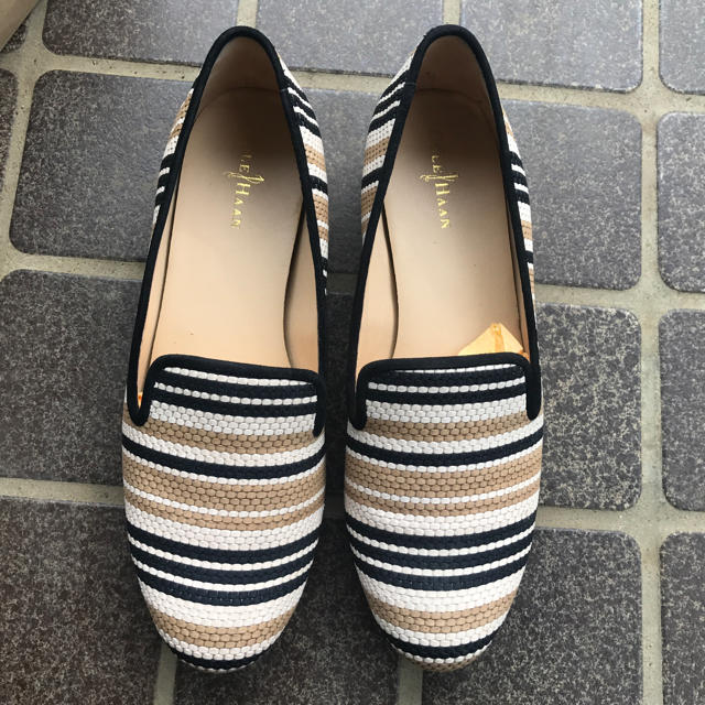 Cole Haan(コールハーン)の新品同様★池袋西武購入 コールハーン 23センチ スリッポン フラット シューズ レディースの靴/シューズ(スリッポン/モカシン)の商品写真