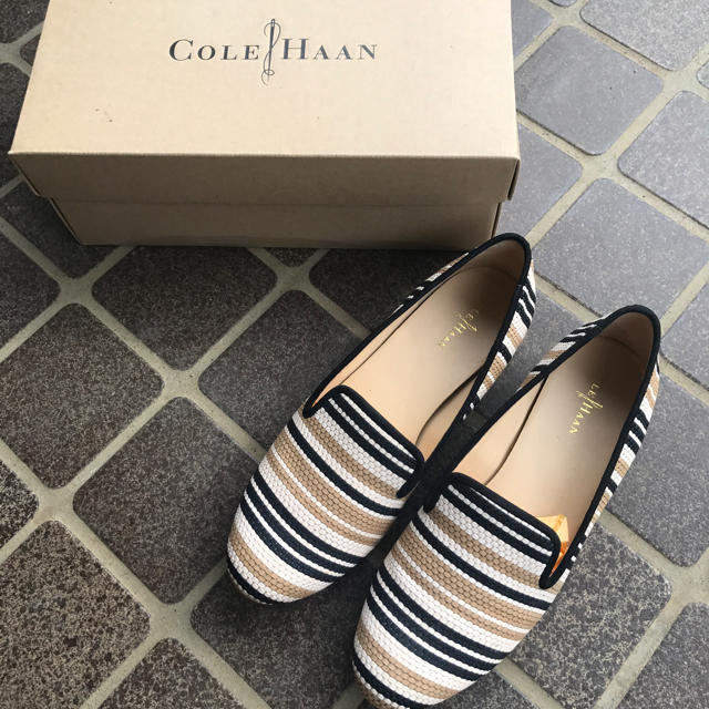 Cole Haan(コールハーン)の新品同様★池袋西武購入 コールハーン 23センチ スリッポン フラット シューズ レディースの靴/シューズ(スリッポン/モカシン)の商品写真