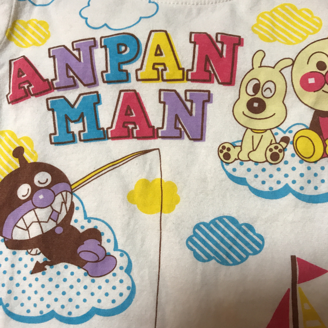 アンパンマン(アンパンマン)のアンパンマン    90センチ  半袖Tシャツ キッズ/ベビー/マタニティのキッズ服男の子用(90cm~)(Tシャツ/カットソー)の商品写真