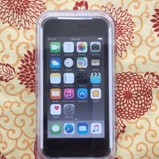 アイポッドタッチ(iPod touch)のiPod touch 第6世代  16GB(ポータブルプレーヤー)