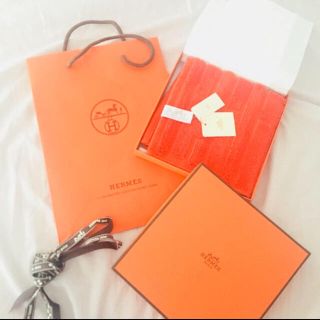 エルメス(Hermes)の【新品未使用 箱、袋付き】(ハンカチ)