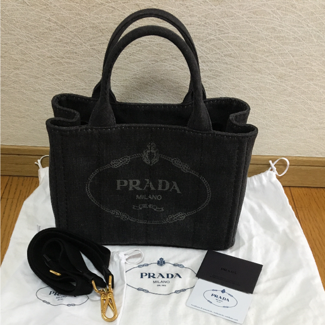 何でも揃う PRADA ブラックデニム❣️ ほぼ未使用❣️カナパ - トート