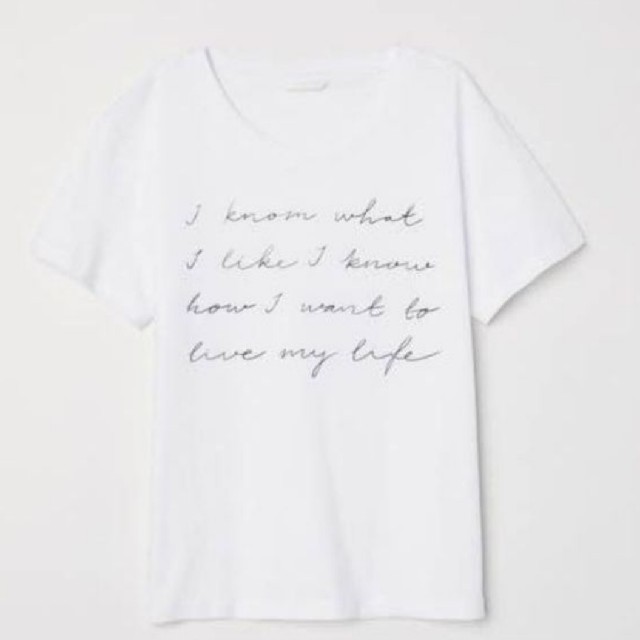 H&M(エイチアンドエム)の♡新品タグ付き♡安室奈美恵　H&Mコラボ　Tシャツ　Mサイズ レディースのトップス(Tシャツ(半袖/袖なし))の商品写真