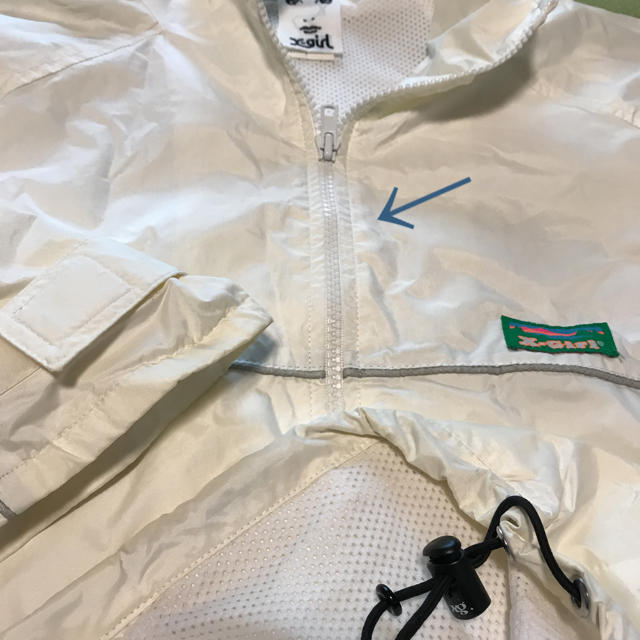 X-girl(エックスガール)のエックスガール ホワイト セット ショートパンツ ブルゾン ジャンパー 白  レディースのジャケット/アウター(ナイロンジャケット)の商品写真