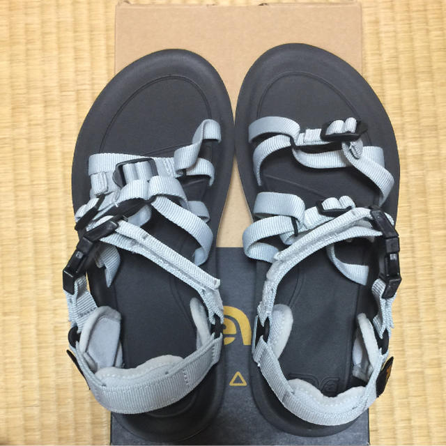 Teva(テバ)のzaq様専用 レディースの靴/シューズ(サンダル)の商品写真