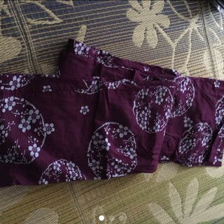 赤紫　ボルドー　葡萄色　グレー花柄　浴衣(浴衣)