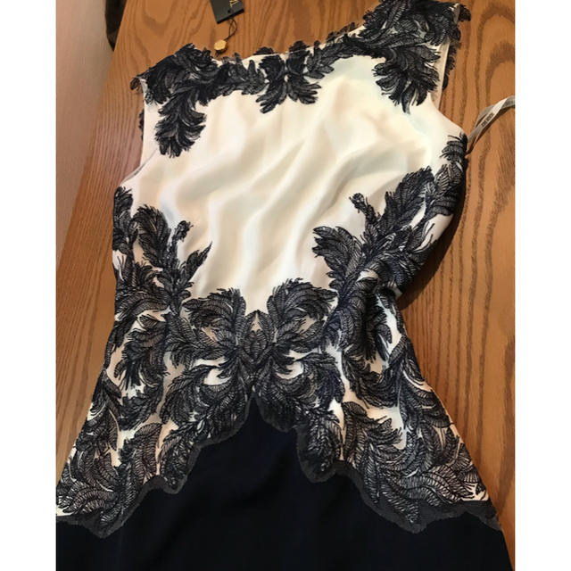Tadashi Shoji タダシショージ ロングワンピース 4 Tadashi Shoji タダシショージ ロングワンピース 4
