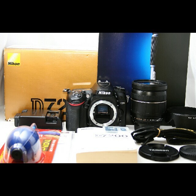 大好評の謳われし名機!!Nikon ニコン D7200 レンズセット♪ 大好評の謳われし名機!!Nikon ニコン D7200 レンズセット♪