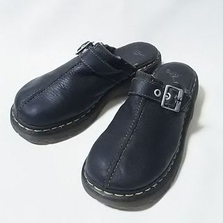 ドクターマーチン(Dr.Martens)の定価2万!希少モデル!ドクターマーチン高級牛革レザーサンダル黒サボ(サンダル)