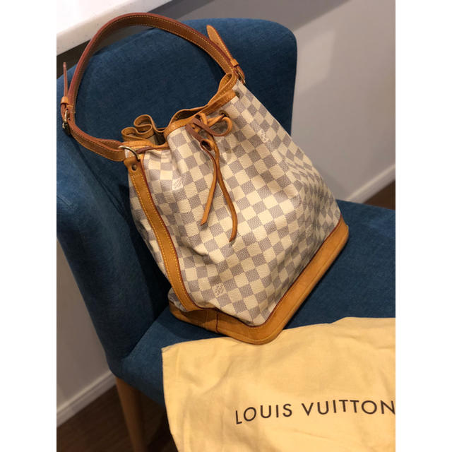 2022人気の LOUIS お値下げしました ノエ アズール ルイヴィトン