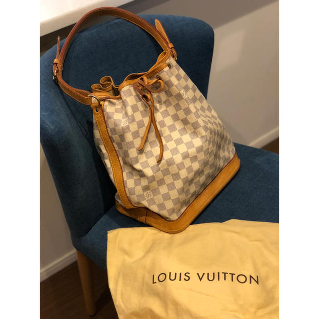 LOUIS VUITTON(ルイヴィトン)のルイヴィトン アズール ノエ お値下げしました レディースのバッグ(ショルダーバッグ)の商品写真