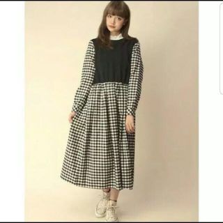 ダブルクローゼット(w closet)のロング丈ワンピース(ロングワンピース/マキシワンピース)