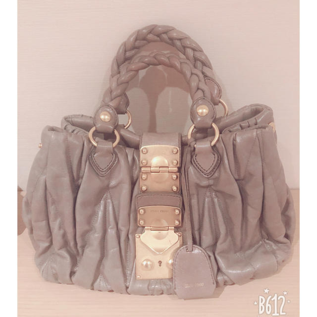 miumiu♡マトラッセ2WAYバッグ - トートバッグ