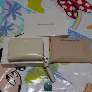 アフタヌーンティー(AfternoonTea)の新品タグ付☆アフタヌーンティー☆エンボスレザーコインケース(コインケース)