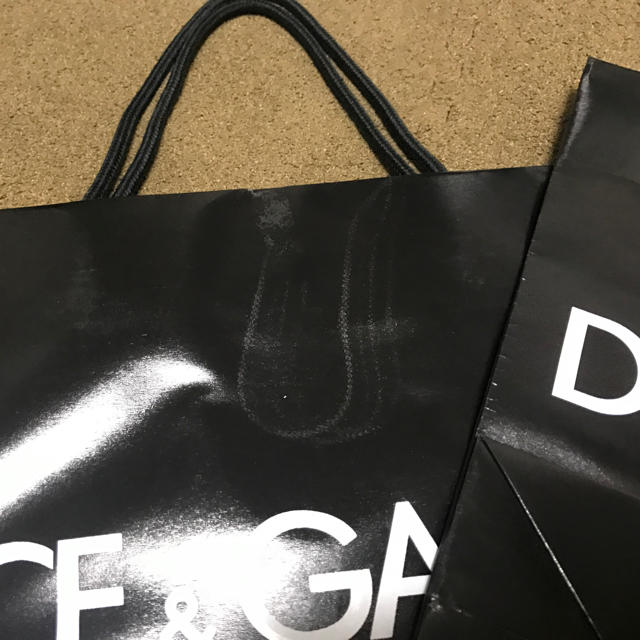 DOLCE&GABBANA(ドルチェアンドガッバーナ)のドルチェ&ガッバーナ ショップ袋 2枚セット ショッパー 紙袋 メンズのバッグ(その他)の商品写真
