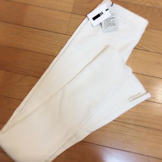 ビューティアンドユースユナイテッドアローズ(BEAUTY&YOUTH UNITED ARROWS)の人気完売 H beauty&youth リブレギンス ホワイト(レギンス/スパッツ)