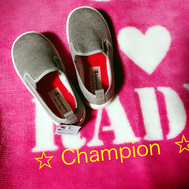 Champion(チャンピオン)のChampion ☆  スリッポン  スニーカー キッズ/ベビー/マタニティのキッズ靴/シューズ(15cm~)(スリッポン)の商品写真