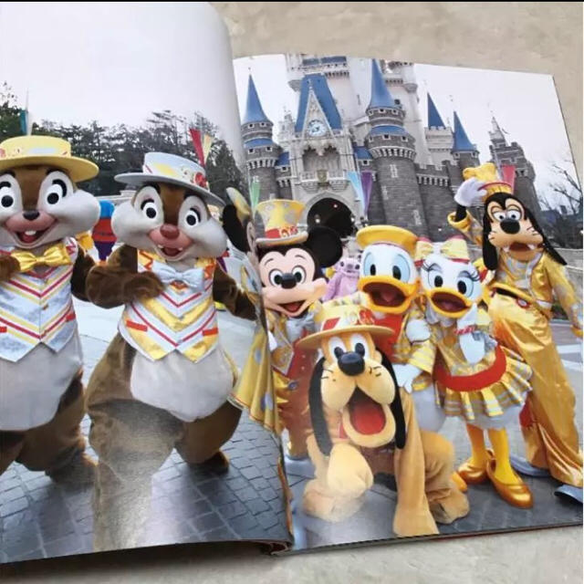 Disney 土日限定sale ディズニー 写真集 篠山紀信 Happiness ハピネスの通販 By Cleo S Shop ディズニー ならラクマ