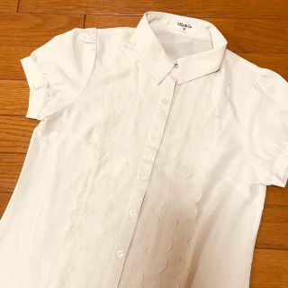 ティティアンドコー(titty&co)の新品♡フロント上品フリル♡(シャツ/ブラウス(半袖/袖なし))