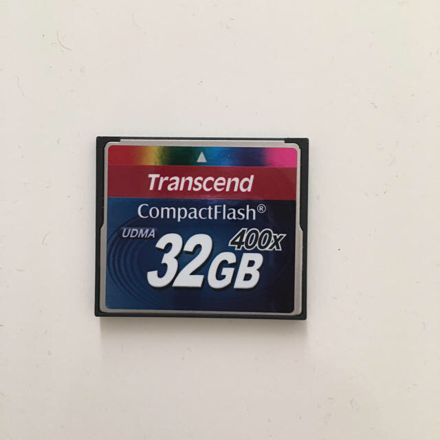 Transcend(トランセンド)のコンパクトフラッシュ32GB、8GB,2GB,1GB スマホ/家電/カメラのカメラ(その他)の商品写真