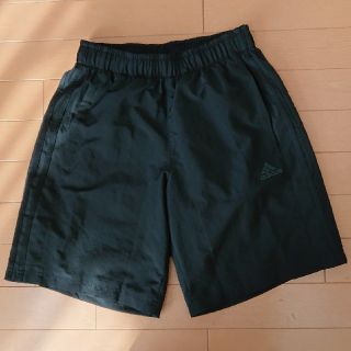 アディダス(adidas)のアディダス ハーフパンツ サイズM(ショートパンツ)