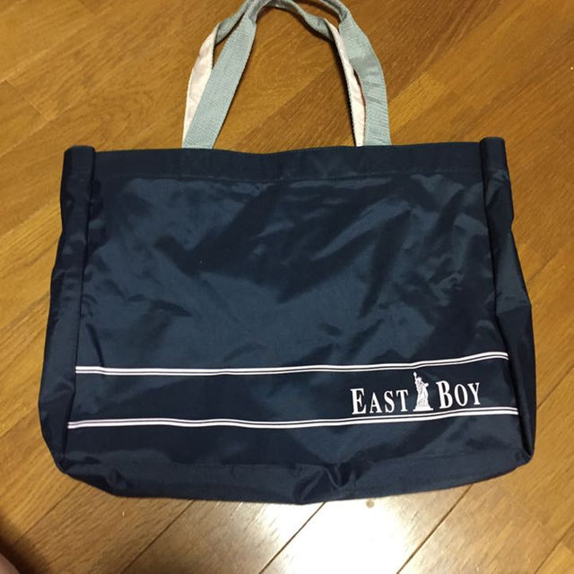 EASTBOY(イーストボーイ)のイーストボーイ サブバッグ レディースのバッグ(トートバッグ)の商品写真