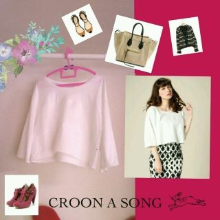 クルーンアソング(CROON A SONG)の今期★ホワイトショートトップス(カットソー(長袖/七分))