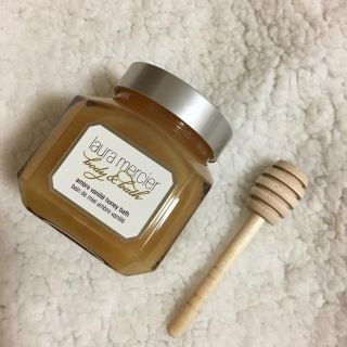 ローラメルシエ(laura mercier)のローラ メルシエ  アンバーバニラ シャワーバス(バスグッズ)