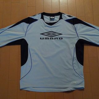 アンブロ(UMBRO)のアンブロ　サッカープラクティスシャツ　Sサイズ　長袖(その他)