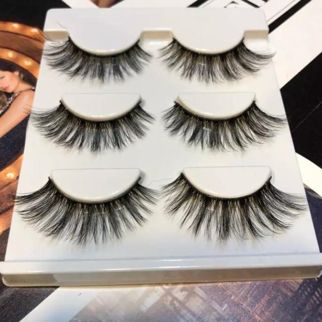 お得用 3D ミンク アイラッシュ  ふわふわ 目尻長め5ペア コスメ/美容のベースメイク/化粧品(つけまつげ)の商品写真