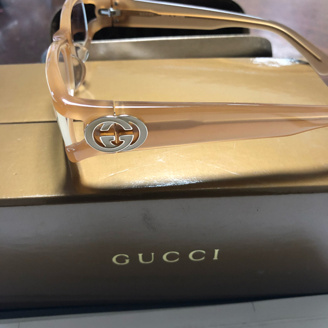 Gucci(グッチ)のGUCCI伊達眼鏡ゴールデンウィーク特別価格 レディースのファッション小物(サングラス/メガネ)の商品写真