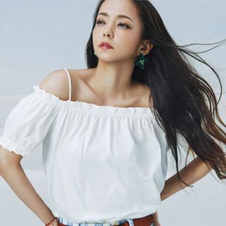 エイチアンドエム(H&M)ののりちゃん様専用安室奈美恵(ピアス)