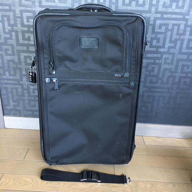 TUMI 22064D2 ALPHA2 拡張機能付4輪 キャリーケース