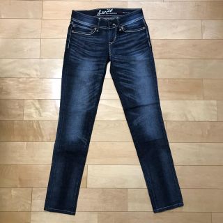 リーバイス(Levi's)のリーバイス  スキニー  size 24   B21(スキニーパンツ)