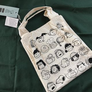 SNOOPY - スヌーピーミュージアム トートバッグSの通販 by ゆきんこ