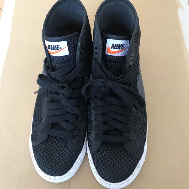 NIKE - みど様専用NIKE メッシュ ハイカット スニーカー 24cmの NIKE - みど様専用NIKE メッシュ ハイカット スニーカー 24cmの