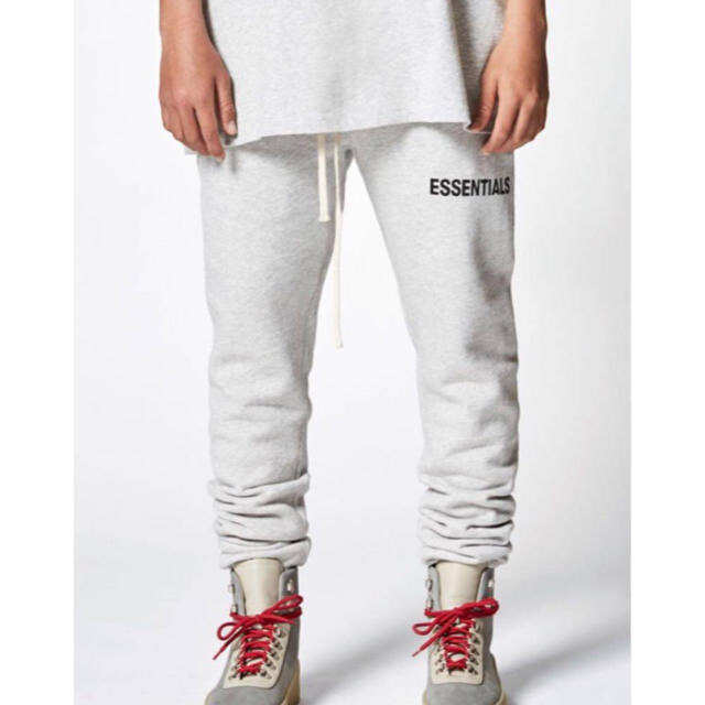 FEAR OF GOD - 新品 未使用 Essentials Graphic Sweatpants グレーの ...