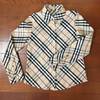 バーバリー(BURBERRY)の美品！バーバリーチェックシャツ 8Y 128cm(Tシャツ/カットソー)