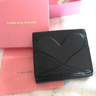 ウーノ(UNO)の三つ折り財布 Uno kanda(財布)