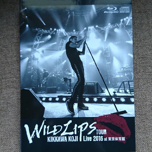 吉川晃司 WILD LIPS Blu-ray エンタメ/ホビーのタレントグッズ(ミュージシャン)の商品写真