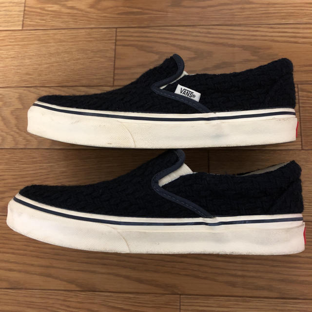 VANS(ヴァンズ)の【くみ様専用】バンズ スリッポン 25cm レディースの靴/シューズ(スリッポン/モカシン)の商品写真