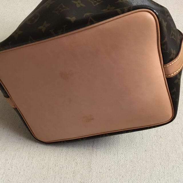 LOUIS VUITTON(ルイヴィトン)のLOUIS VUITTON(ルイヴィトン) ショルダーバッグ プチノエ レディースのバッグ(ショルダーバッグ)の商品写真