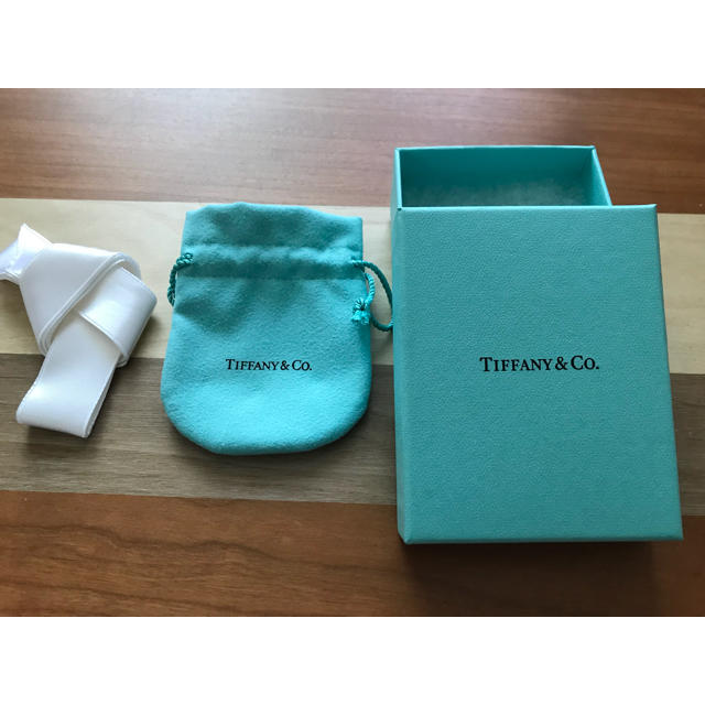 Tiffany & Co.(ティファニー)のティファニー ボックス&巾着 レディースのバッグ(ショップ袋)の商品写真