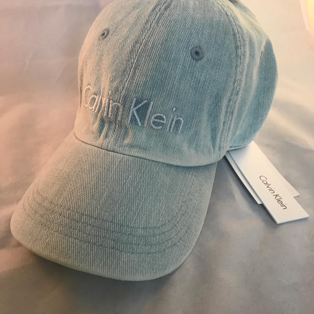 Calvin Klein(カルバンクライン)の［新品］カルバンクライン キャップ  ライトブルー レディースの帽子(キャップ)の商品写真