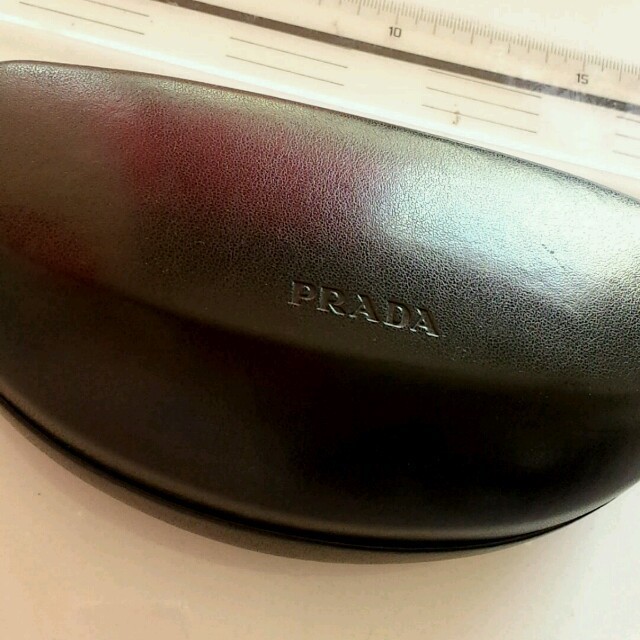 PRADA(プラダ)のプラダ♪眼鏡ケース レディースのファッション小物(サングラス/メガネ)の商品写真