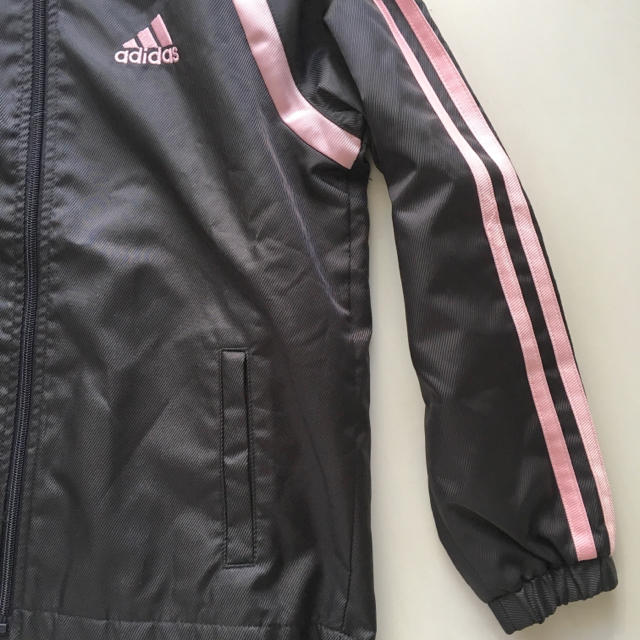 adidas(アディダス)の【新品タグ付き】アディダスジャケット キッズ/ベビー/マタニティのキッズ服女の子用(90cm~)(ジャケット/上着)の商品写真